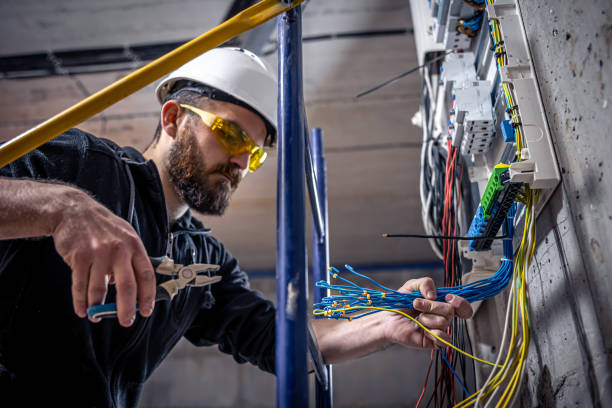 Best Electrical Outlet Repair  in Zwolle, LA